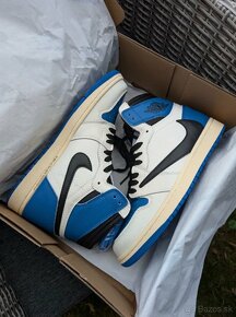 Nike Air Jordan 1 Retro Fragment Travis Scott - 2