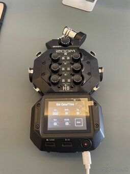 ZOOM H8 recorder - 2