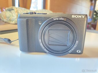 Sony DSC HX60 30x opticky zoom/20,4 Mpx - 2