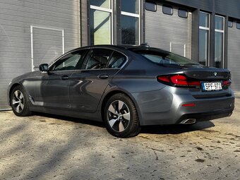 BMW 520d xDrive Individual, Masaz, Ventilacia, H&K, Laser - 2