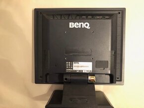 17 palcovy monitor benq - 2