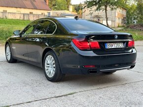 BMW 740d xDrive F01 - 2