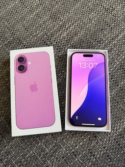 Apple iPhone 16 Pink 128GB - 2