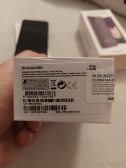 Predám úplne nový Samsung A 22  5G/128GB - 2