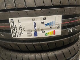 245/40 R18 97 Y XL - 2