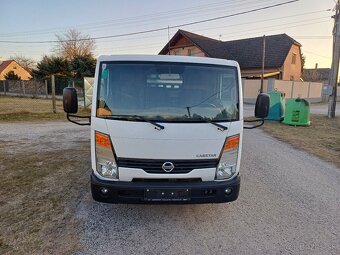 Predám Nissan Cabstar 35.11 valník, 2.5Dci, 81kw,rok výroby - 2