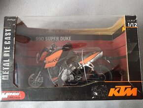 KTM 990 Super Duke - 2