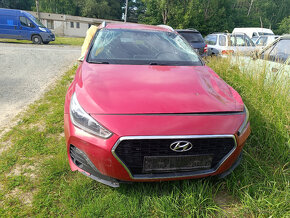 Hyunda I30 CW 1,6 CRDI D4FE rozpredám na ND - 2