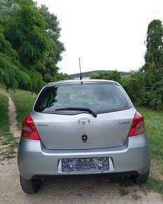 Toyota Yaris 1.3 - 2