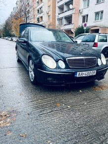 Mercedes Benz w211 - 2