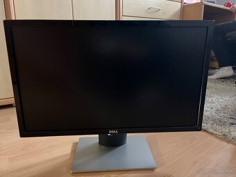 Monitor DELL - 2