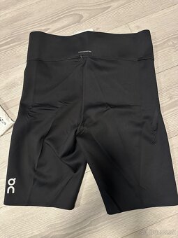 Kraťasy / leginy On running L active 1/2 tights - 2