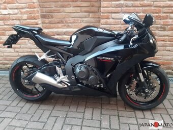 Honda CBR1000 RR - 2