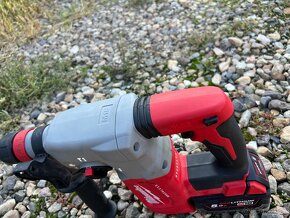 MILWAUKEE M18 BLHX SDS-PLUS kombinované kladivo - 2