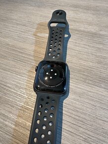 Apple watch 6 NIKE 44mm - 2