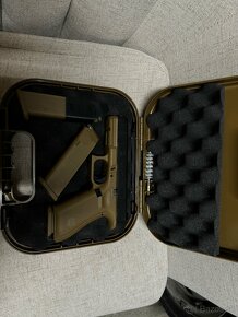 Glock 17 Gen5, Coyote, Special edition - 2