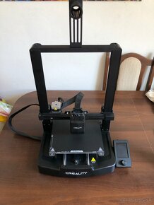 Predám 3D tlačiareň Creality Ender 3 V3 SE + Filamenty - 2