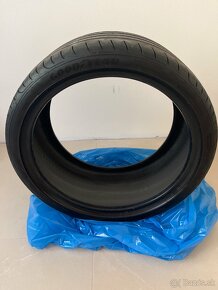 Goodyear eagle f1 asymmetric 5 285/30 r19 - 2