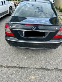 Predam mercedes E 280CDI V6 W211 - 2