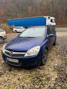 Opel Astra H 1.9 CDTI - 2