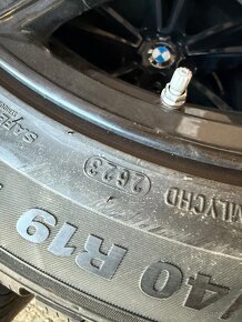 275/40 R19 a 245/45 R19 BMW 7 G11 G12 - 2