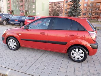 Kia Rio Sporty 1.4 benzín 16v 71kw rok 2008 - 2