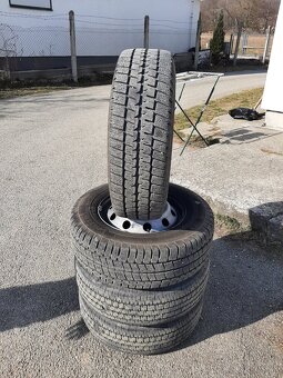 215/70r15C 4x na diskoch - 2