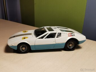 Corgi toys Mangusta deTomaso - 2