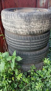 195/50R15 - 2