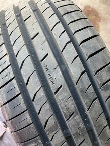 205/45 R17 - 2