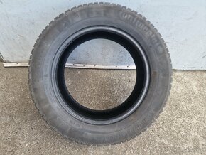 Continental 215/60 R16 - 2