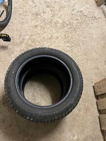 Zimné pneumatiky Good year 205/55 R16 - 2