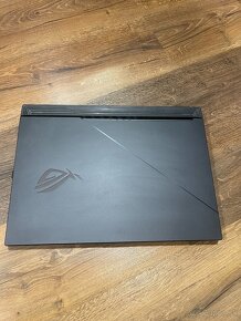 ASUS ROG STRIX 17 - 2