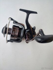 Navijáky Daiwa Emcast BR 5000A - 2