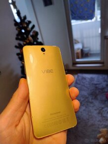 Lenovo Vibe S1 zlatý - 2