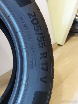 Špičkové, takmer nejazdené letné Continental - 205/55 r17Na - 2