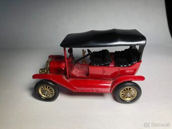 Matchbox Yesteryear 1911 Ford Model T - 2