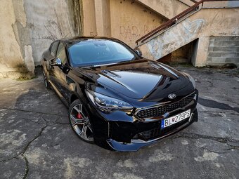 Kia Stinger 3,3l odpočet DPH 272kw (370PS) r.v. 2017, 4x4 - 2