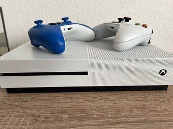 Xbox one S - 2