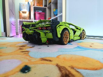 LEGO® Technic 42115 Lamborghini Sian FKP 37 - 2