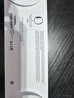 Apple Watch SE (2nd Gen) 44mm GPS - 2