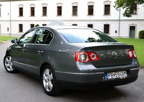 VOLKSWAGEN PASSAT 1.9TDi - 2