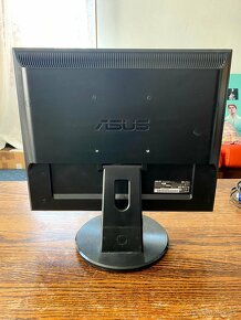 Monitor ASUS - 2