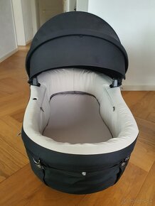 Stokke hlboka cast - 2