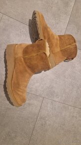 UGG platform, v. 37/38 - 2