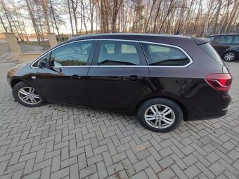 Opel Astra ST 1.7 CDTI ECOTEC Cosmo - 2