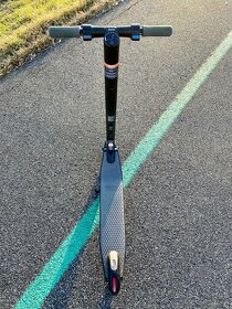 Elektrokolobežka Segway Ninebot KickScooter ES1 (v zaruke) - 2