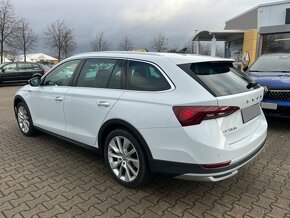 Škoda Octavia 2.0 TDI DSG 4x4 Scout Combi - 2