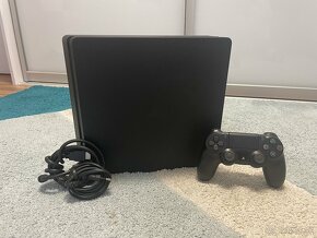 PS4 SLIM 1 TB + HRY ‼️AKO NOVÁ‼️ - 2