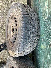 215/65r15c - 2